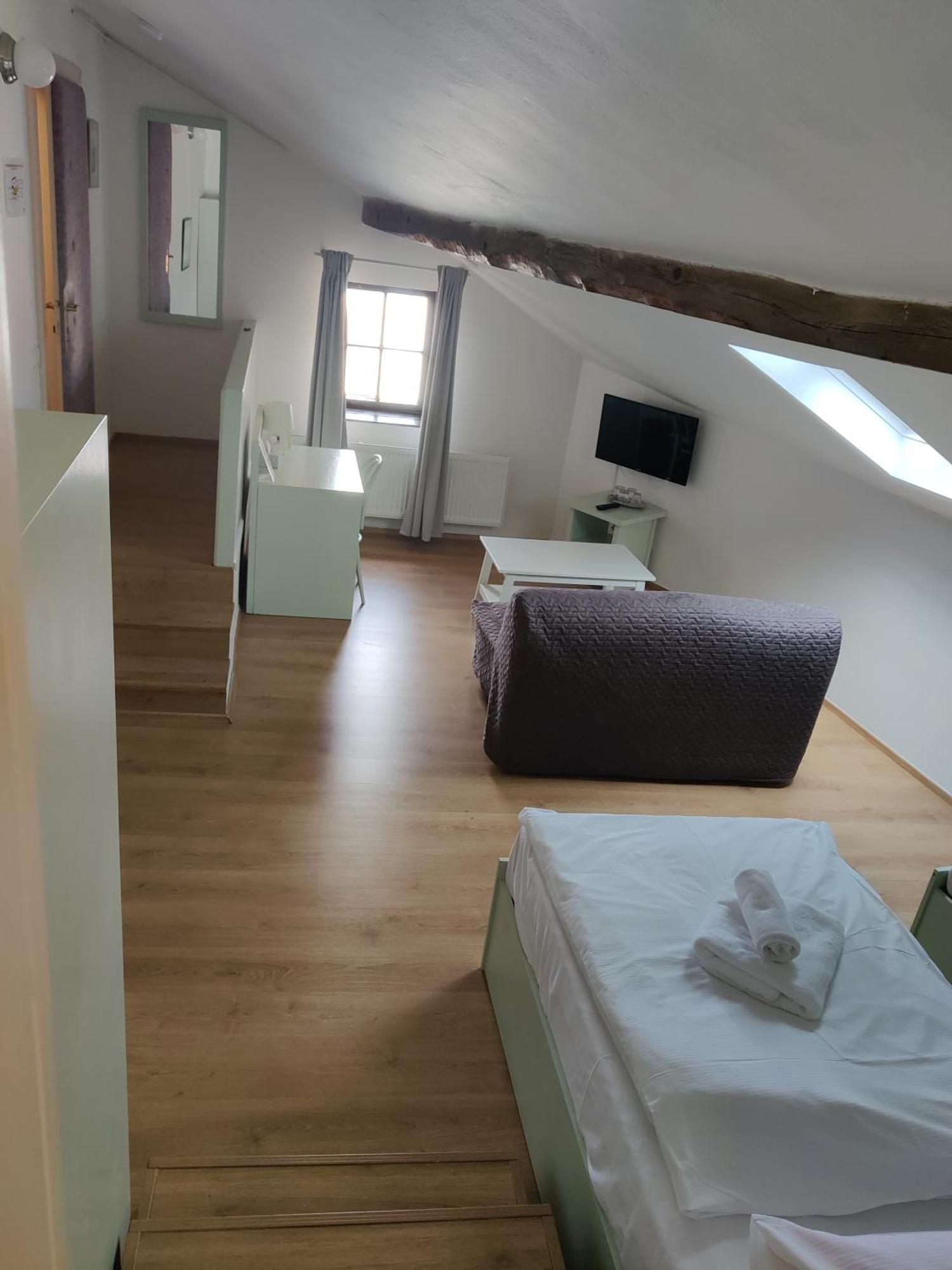 Hotel Celerin Telč Екстериор снимка